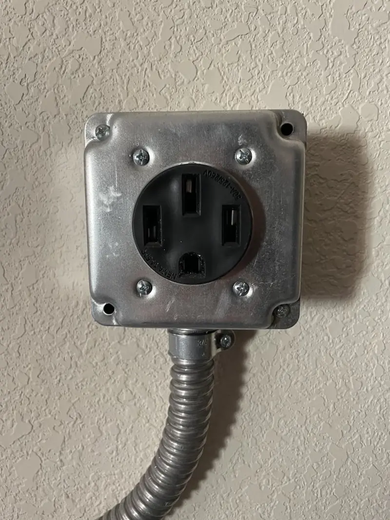 NEMA 14-50 outlet installed for Smart Home Electrical in Paradise Valley
